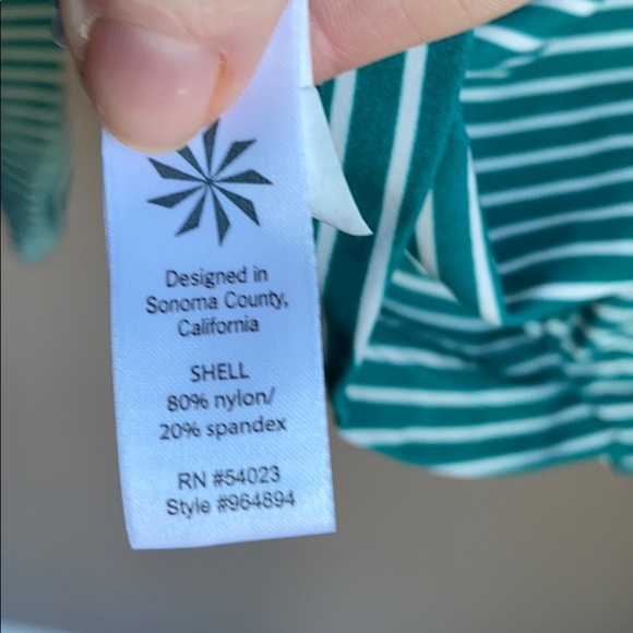 Athleta Nylon Striped Ruched Top M - Picture 7 of 7